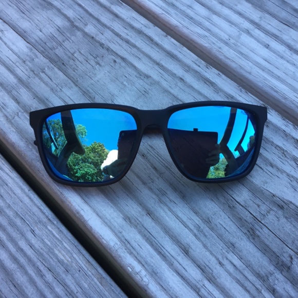 Floats Polarized sunglasses - Picture 2 of 6